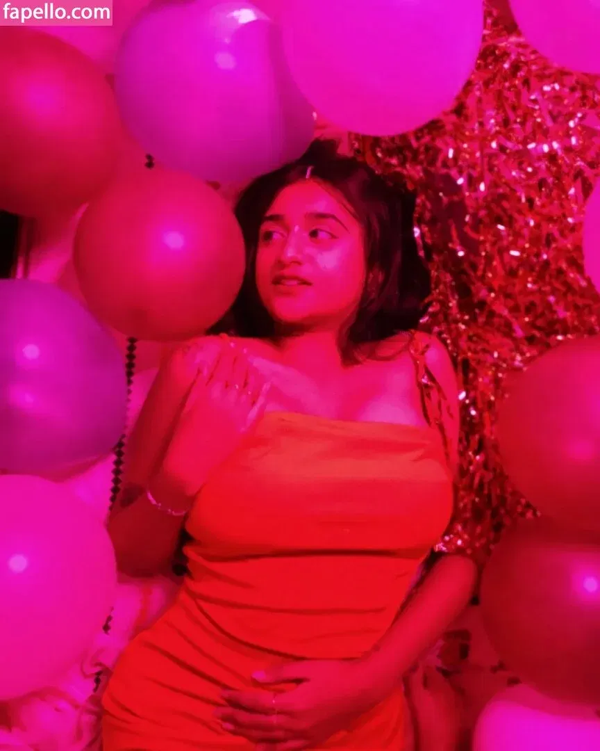 Ruchika Tandon Onlyfans Photo Gallery 