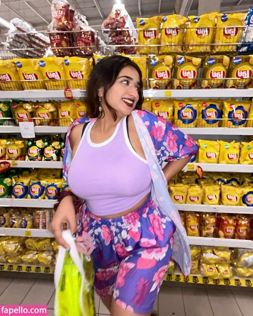 Ruchika Tandon Onlyfans Photo Gallery 