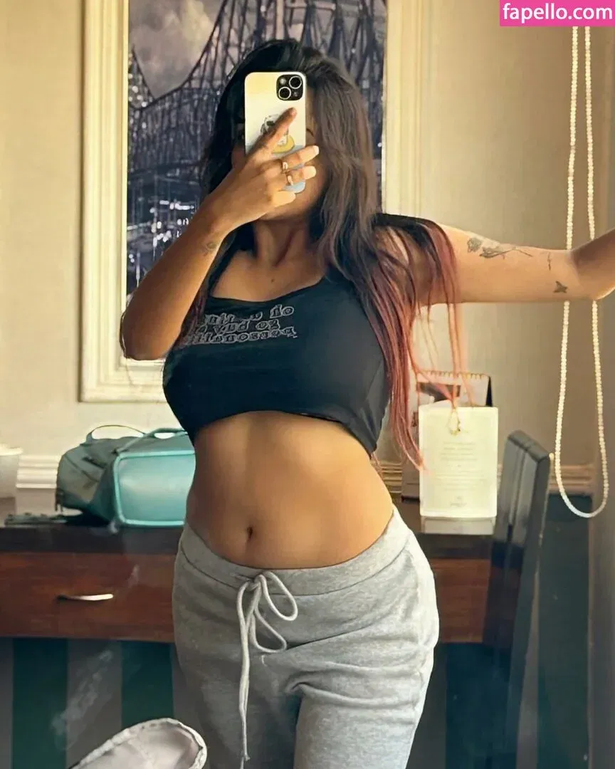 Ruchika Tandon Onlyfans Photo Gallery 