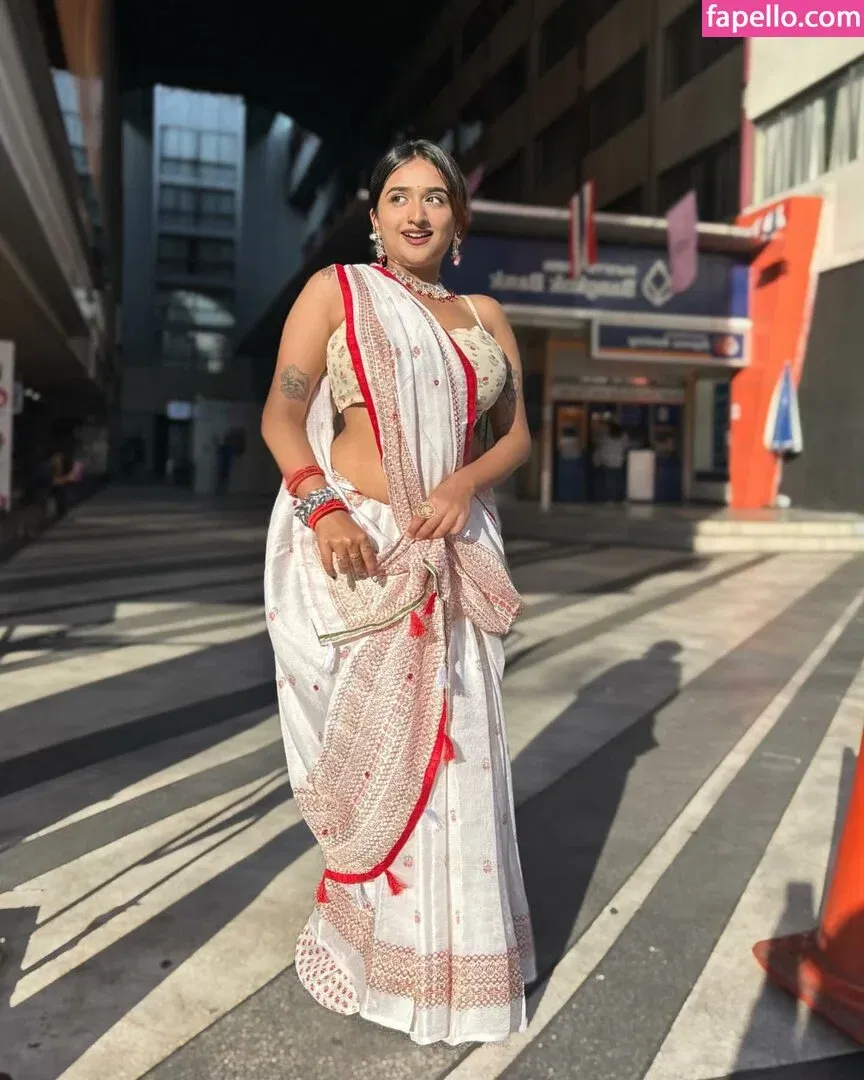 Ruchika Tandon Onlyfans Photo Gallery 