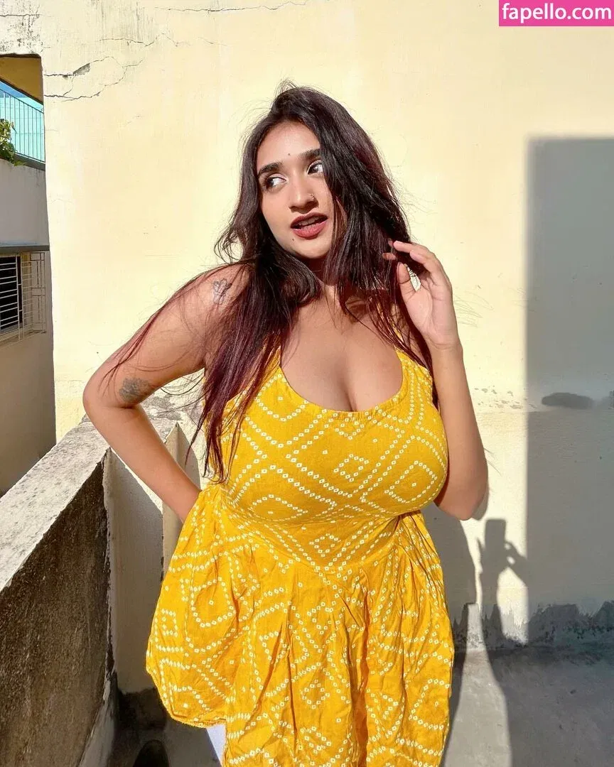Ruchika Tandon Onlyfans Photo Gallery 