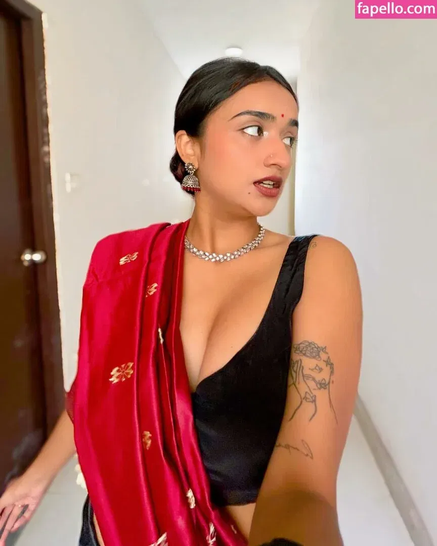 Ruchika Tandon Onlyfans Photo Gallery 
