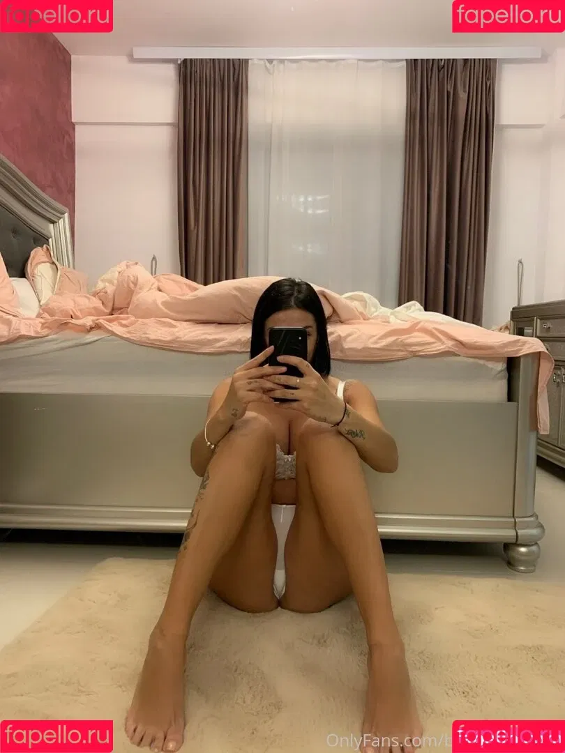 Crazy_Tits Onlyfans Photo Gallery 