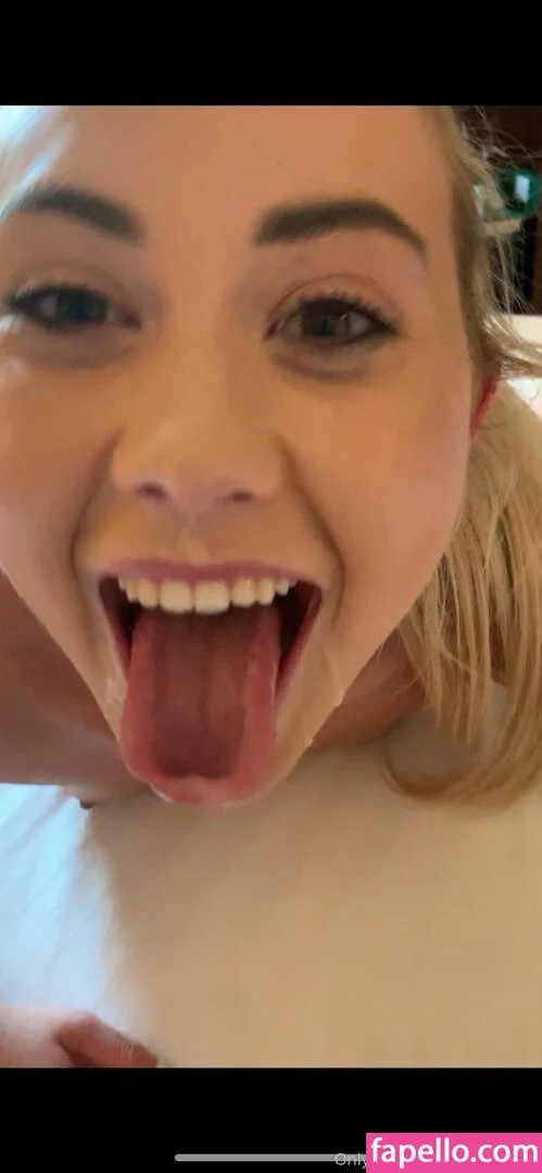 Tara Burchett Onlyfans Photo Gallery 