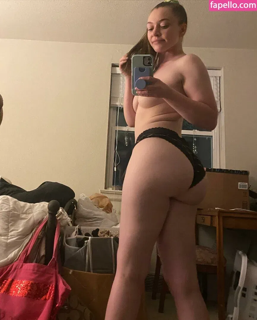 Aurielee Summers Onlyfans Photo Gallery 