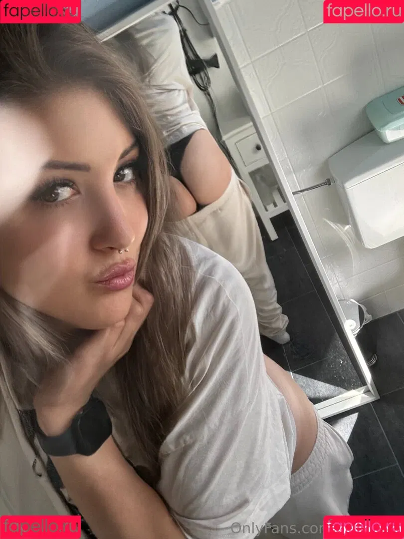 Kittey Onlyfans Photo Gallery 