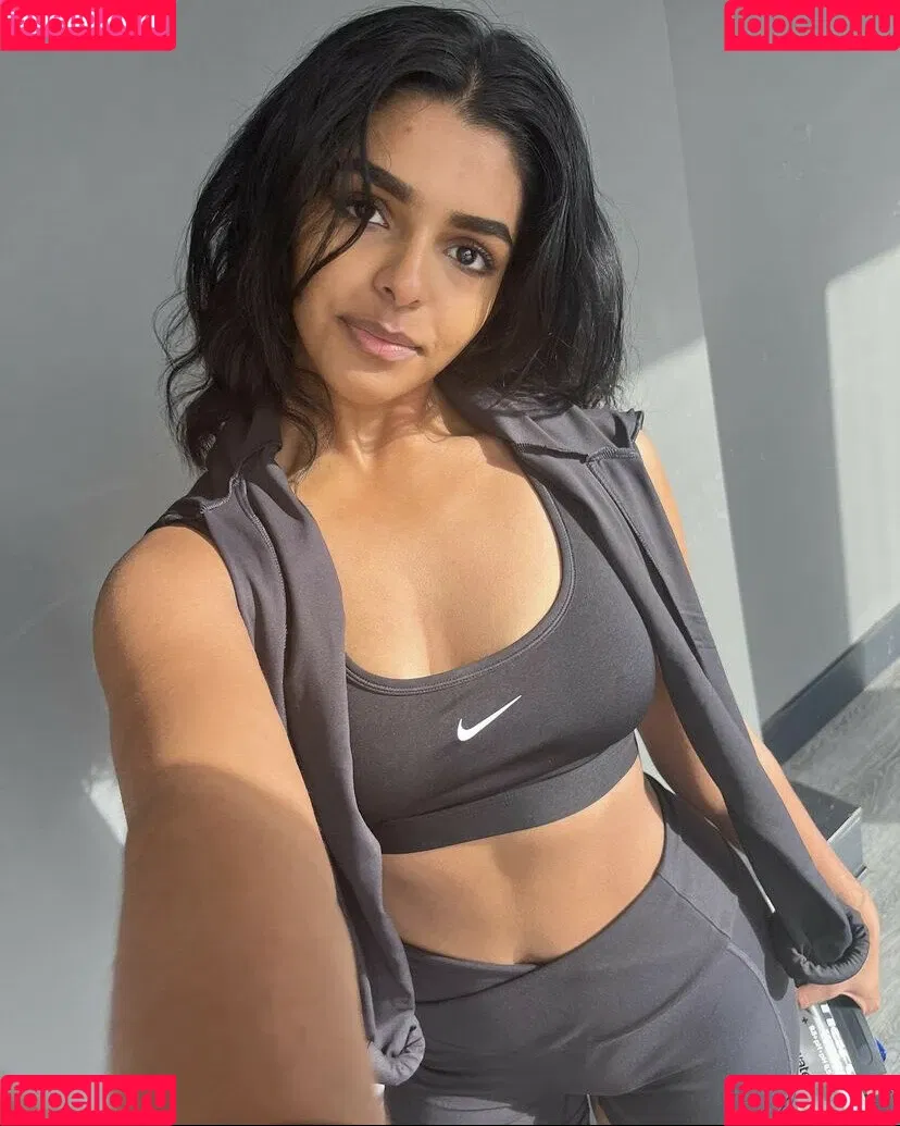 Krupa Onlyfans Photo Gallery 