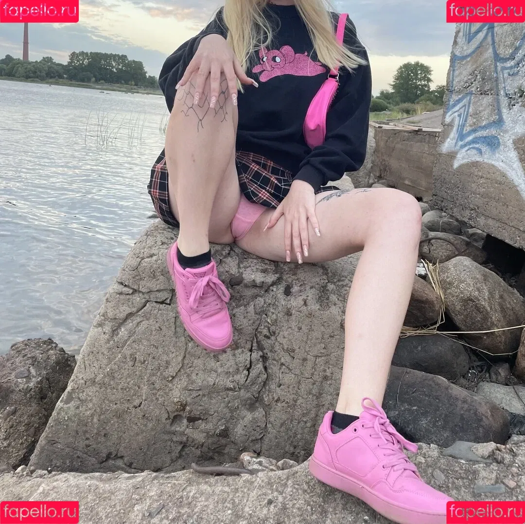 Krupa Onlyfans Photo Gallery 