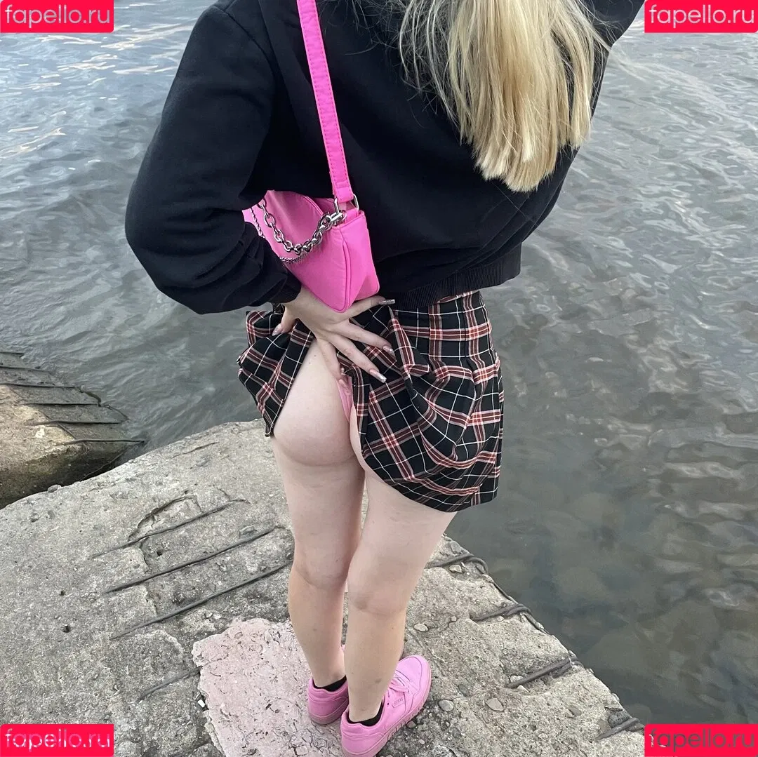 Krupa Onlyfans Photo Gallery 