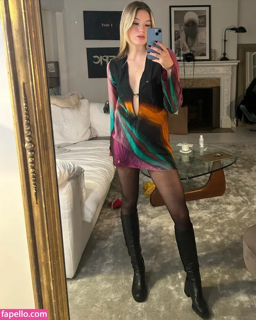 West Duchovny Onlyfans Photo Gallery 