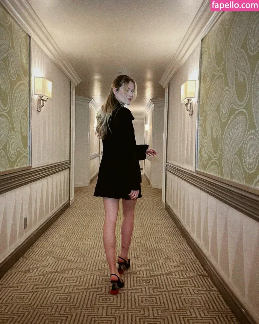 West Duchovny Onlyfans Photo Gallery 