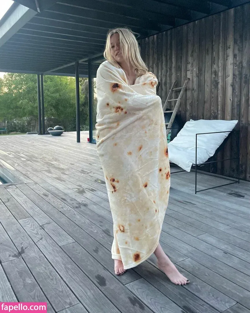 West Duchovny Onlyfans Photo Gallery 