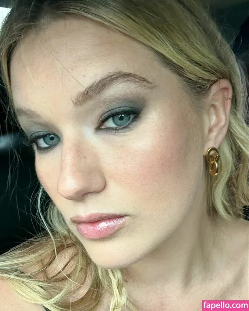 West Duchovny Onlyfans Photo Gallery 