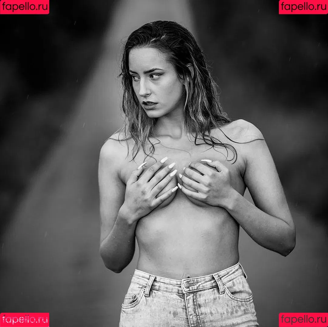 Mariella Onlyfans Photo Gallery 