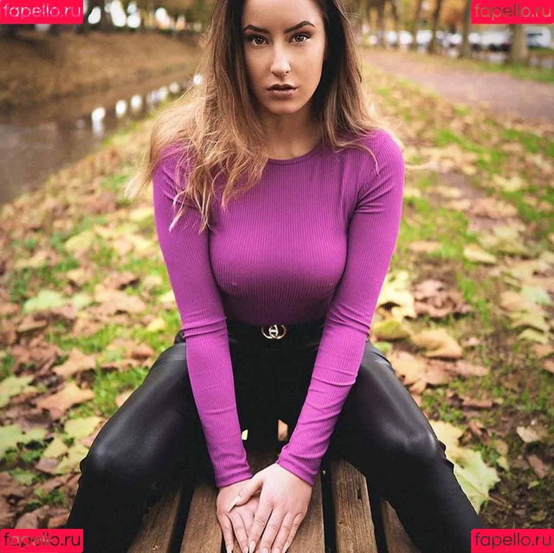 Mariella Onlyfans Photo Gallery 