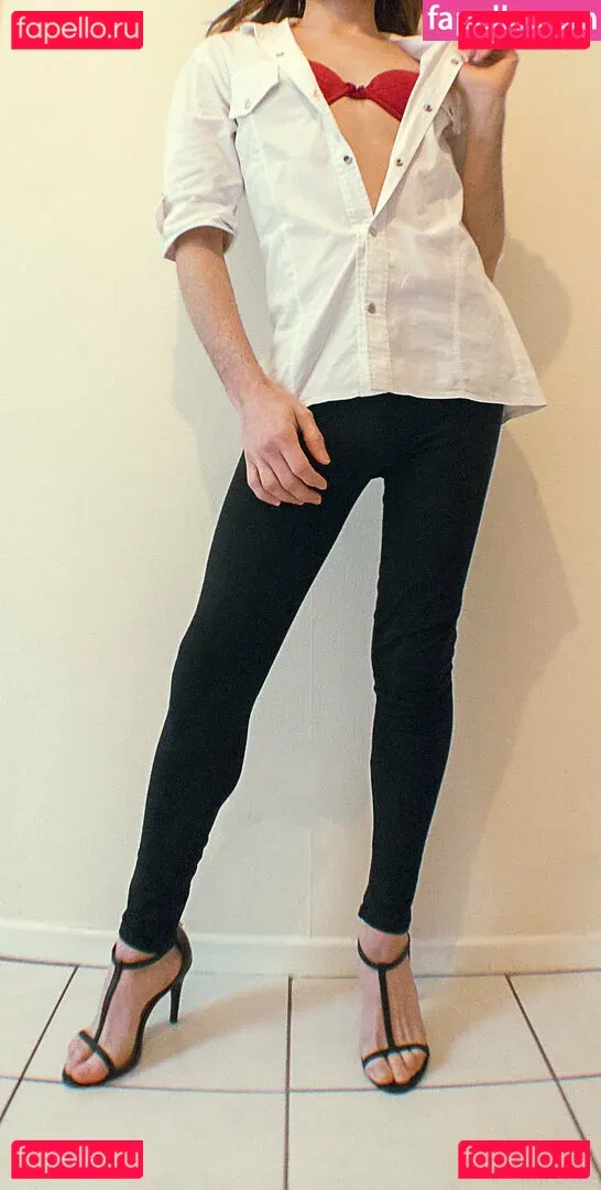 amicrossd Onlyfans Photo Gallery 