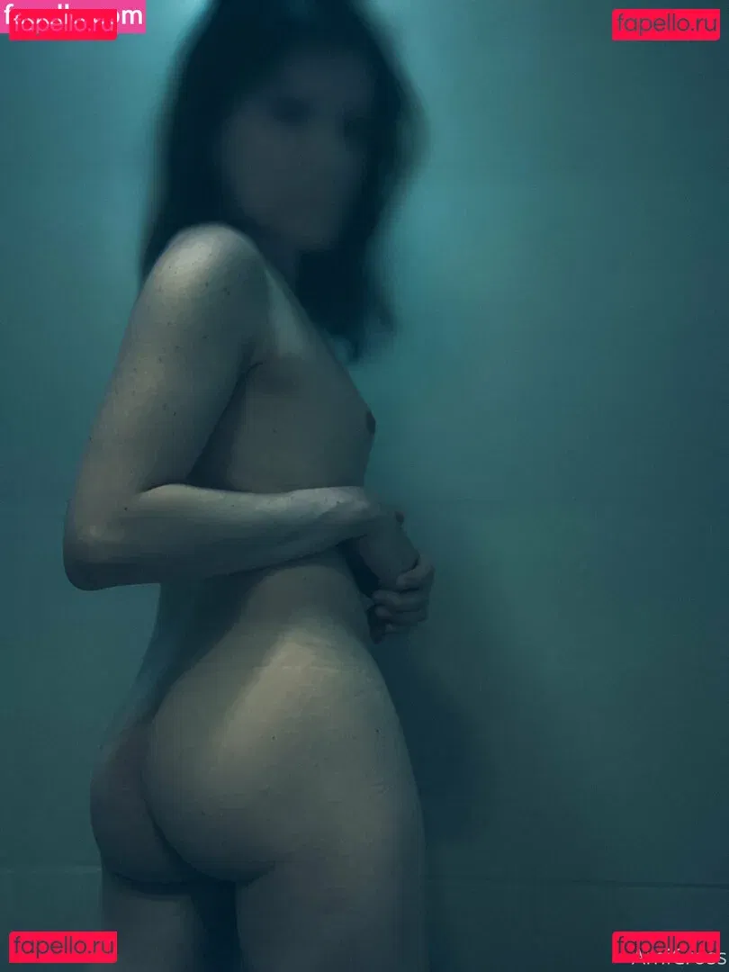 amicrossd Onlyfans Photo Gallery 