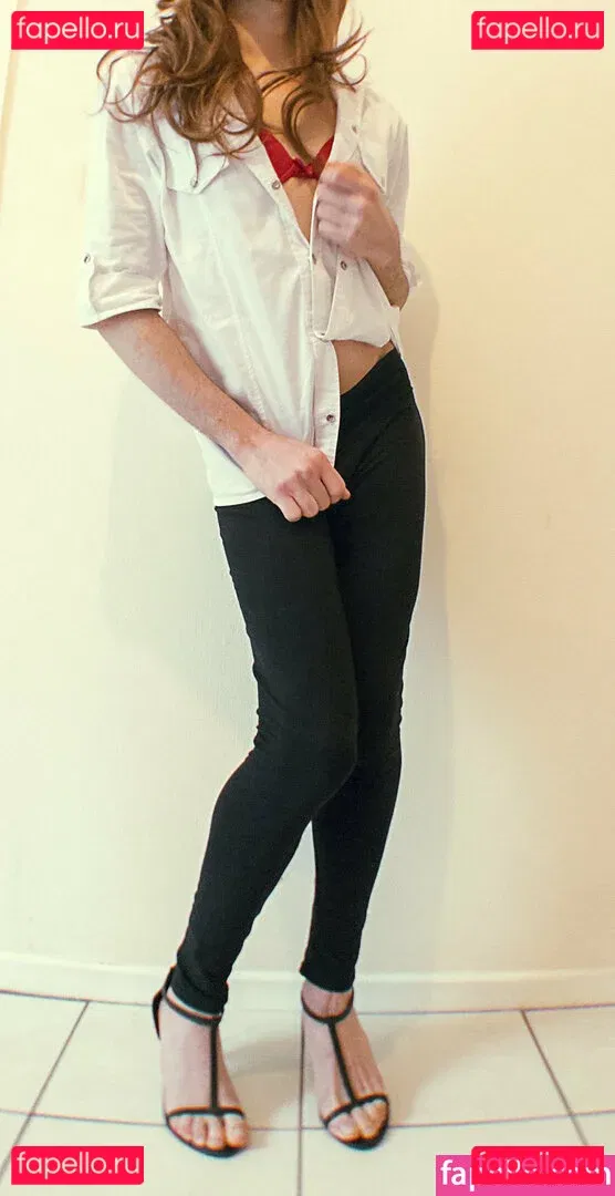 amicrossd Onlyfans Photo Gallery 