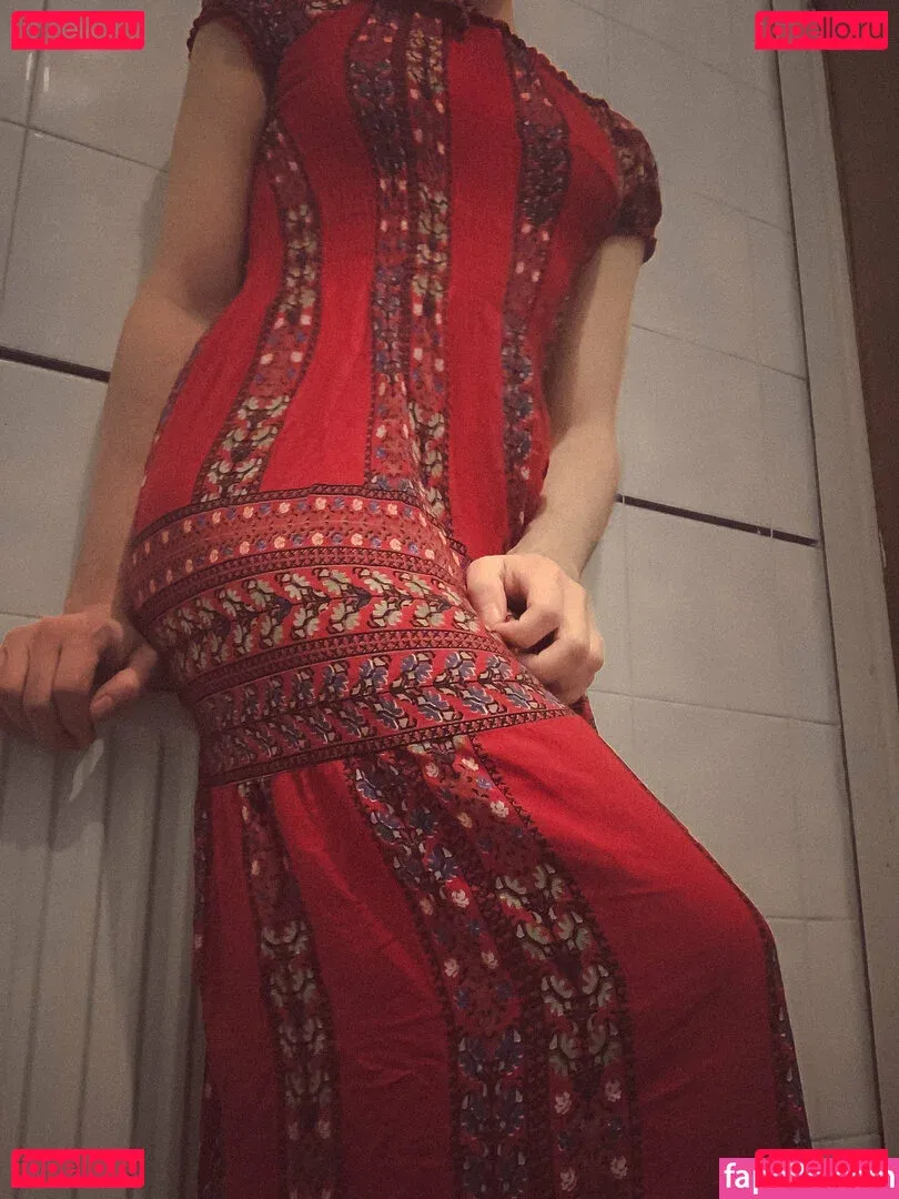 amicrossd Onlyfans Photo Gallery 