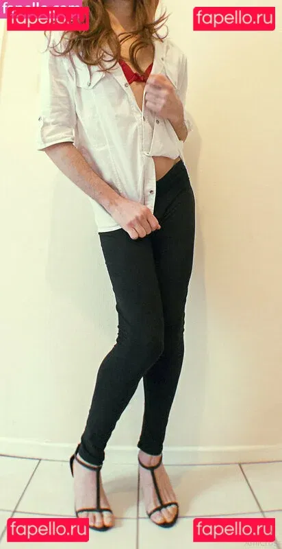 amicrossd Onlyfans Photo Gallery 