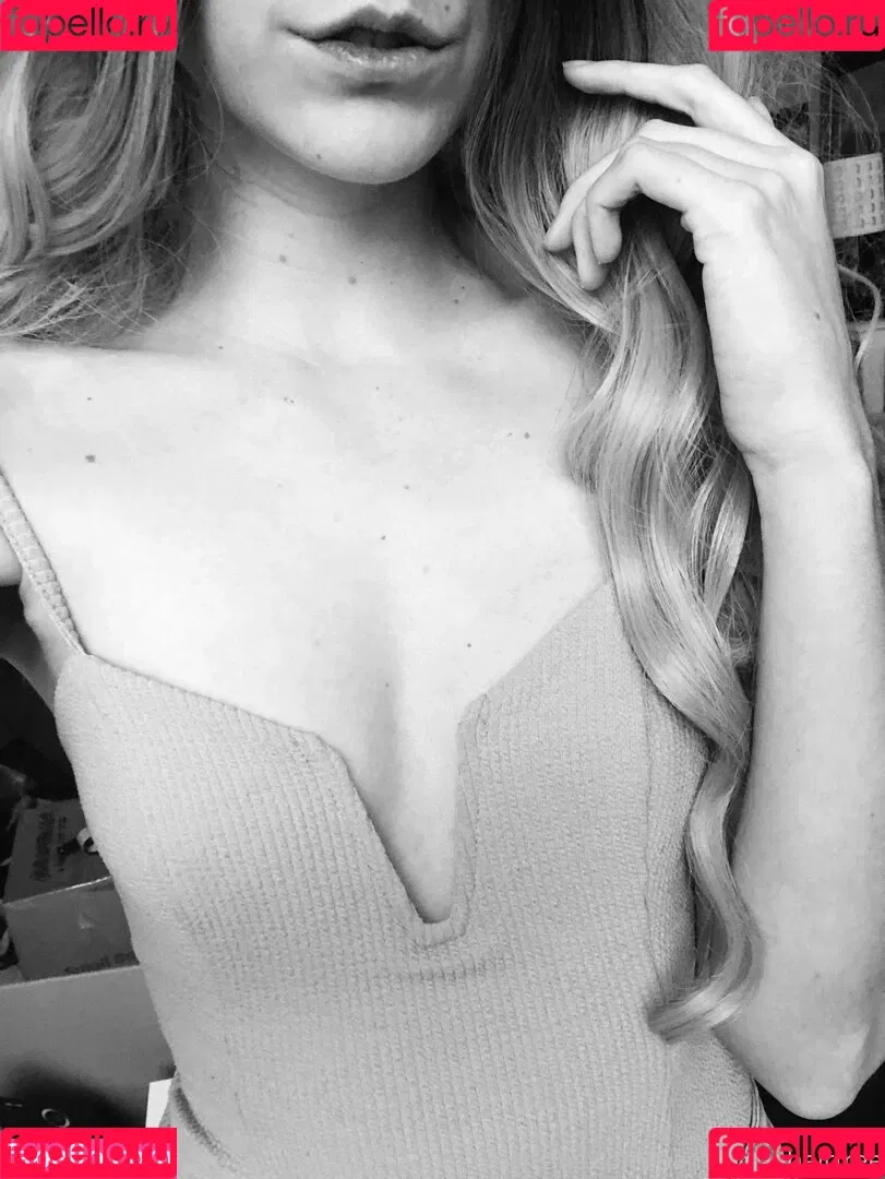 bambibluehairfree Onlyfans Photo Gallery 