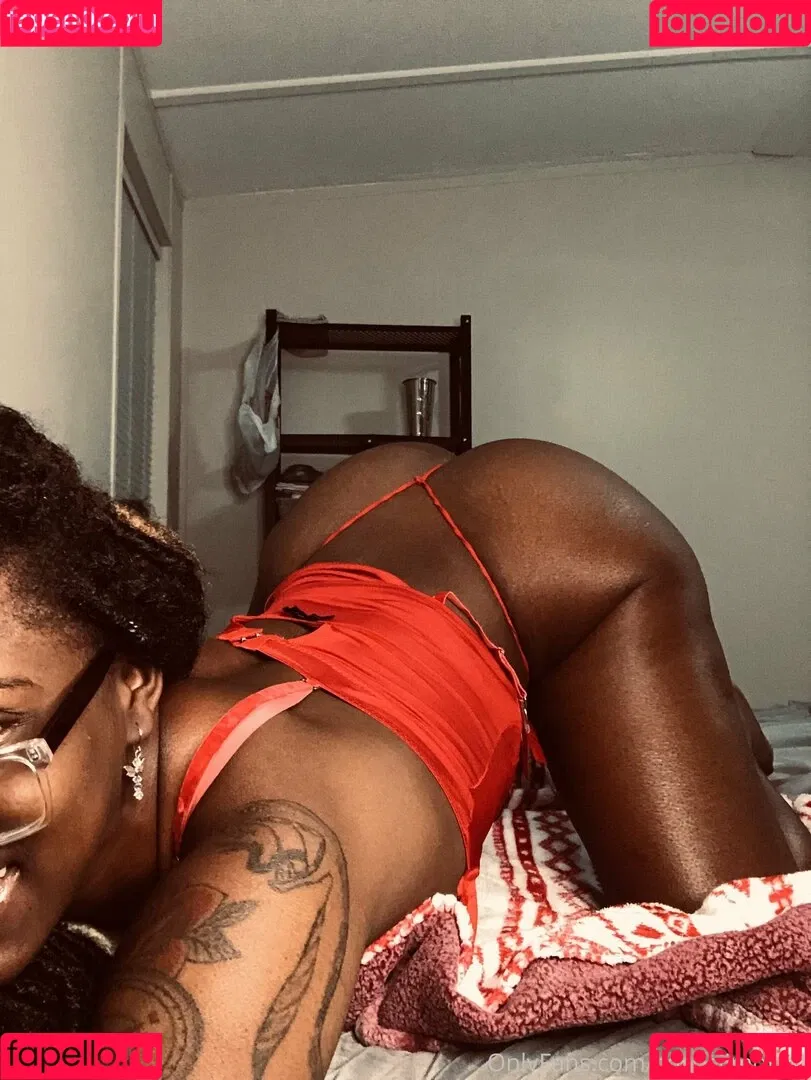 cocosiimone1 Onlyfans Photo Gallery 