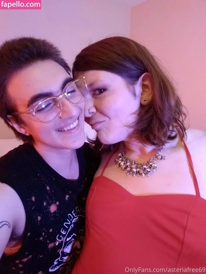 asteriafree69 Onlyfans Photo Gallery 