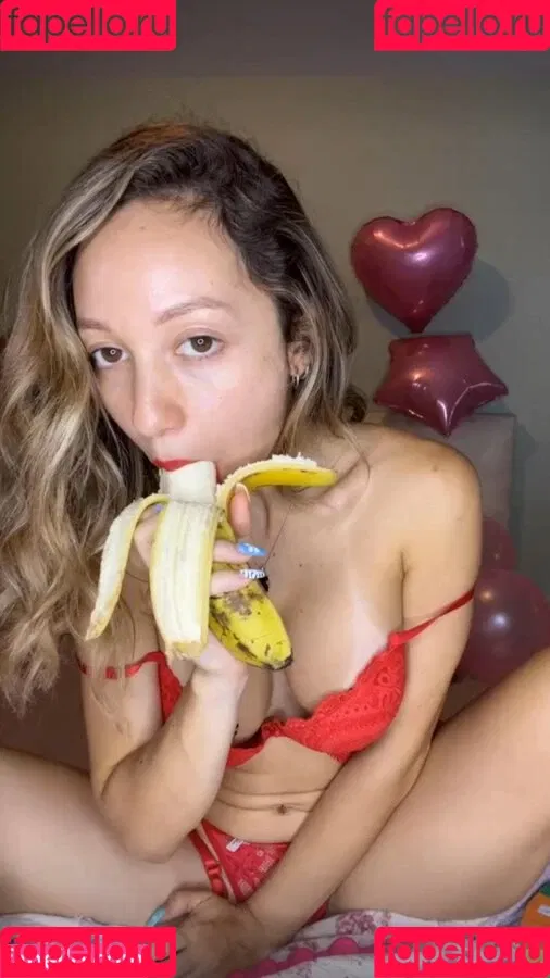 Nina Parodi Onlyfans Photo Gallery 