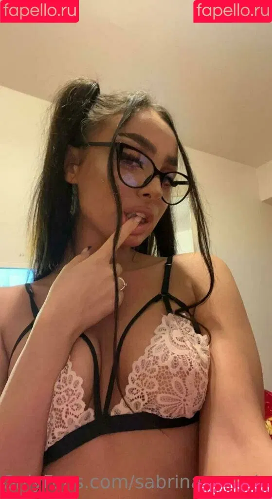 sabrina_wet_hole Onlyfans Photo Gallery 