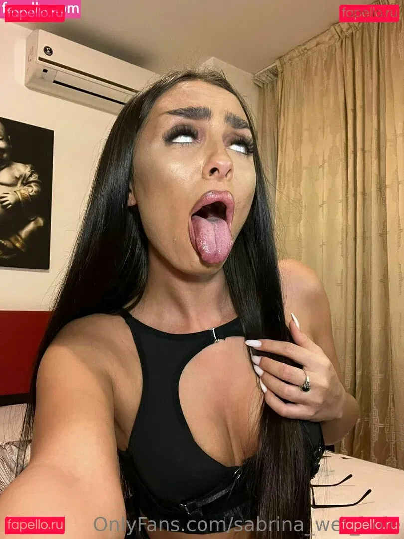 sabrina_wet_hole Onlyfans Photo Gallery 