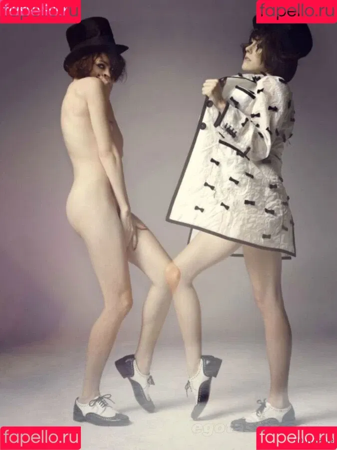 Jena Malone Onlyfans Photo Gallery 
