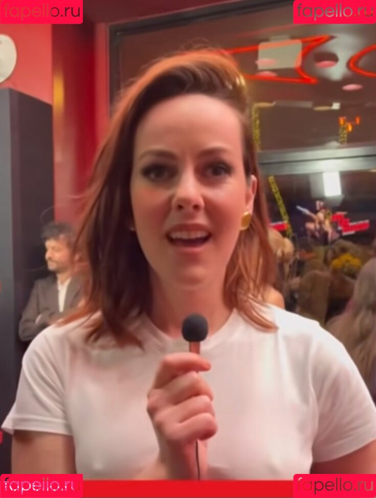 Jena Malone Onlyfans Photo Gallery 