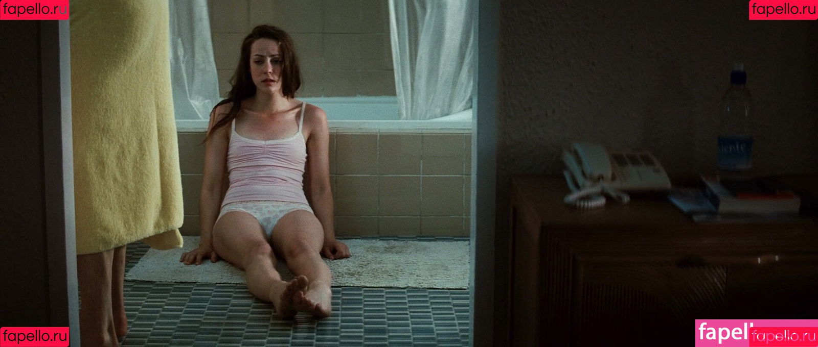 Jena Malone Onlyfans Photo Gallery 