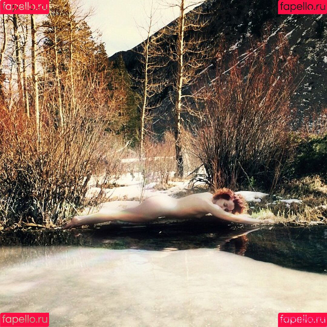 Jena Malone Onlyfans Photo Gallery 