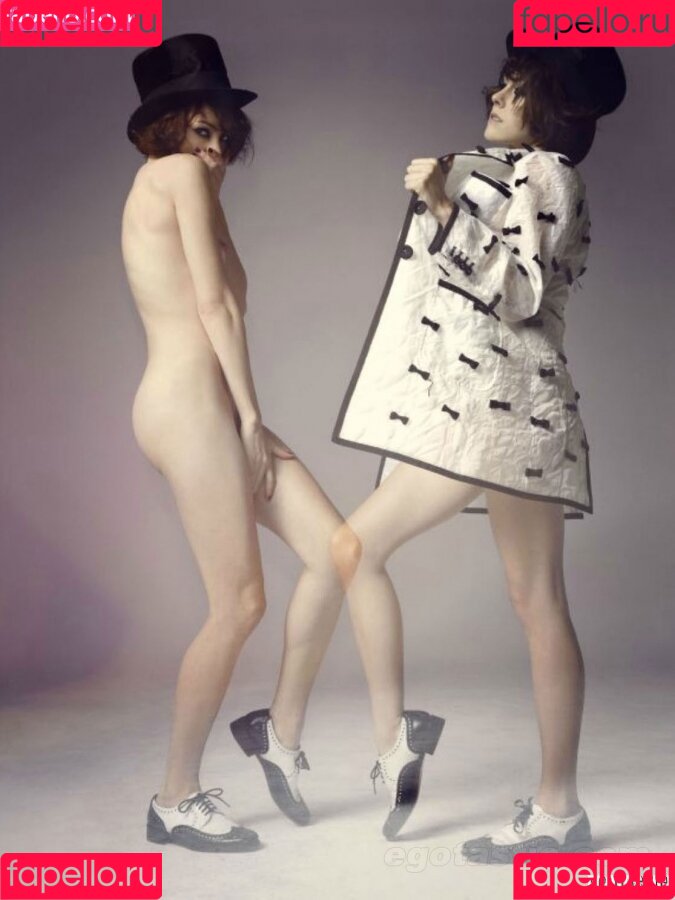 Jena Malone Onlyfans Photo Gallery 