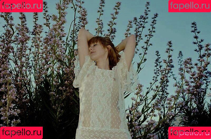 Jena Malone Onlyfans Photo Gallery 