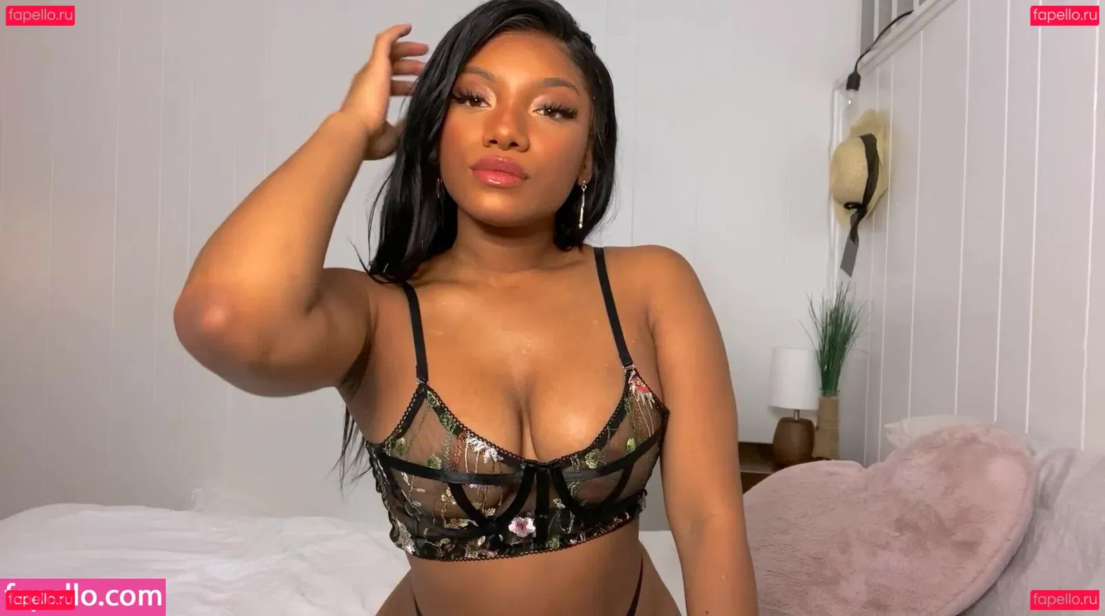 Worship India Onlyfans Photo Gallery 