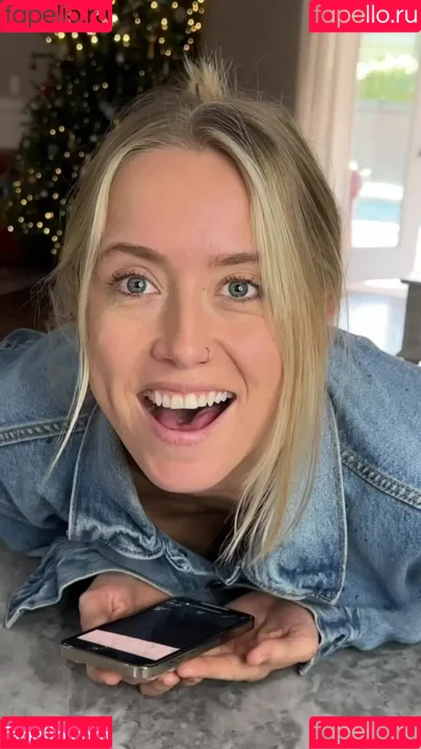Allie Wes ~ Onlyfans Photo Gallery 