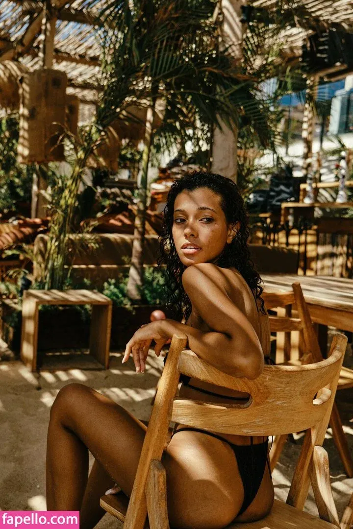 Haianny Pereira-Carvalho Onlyfans Photo Gallery 