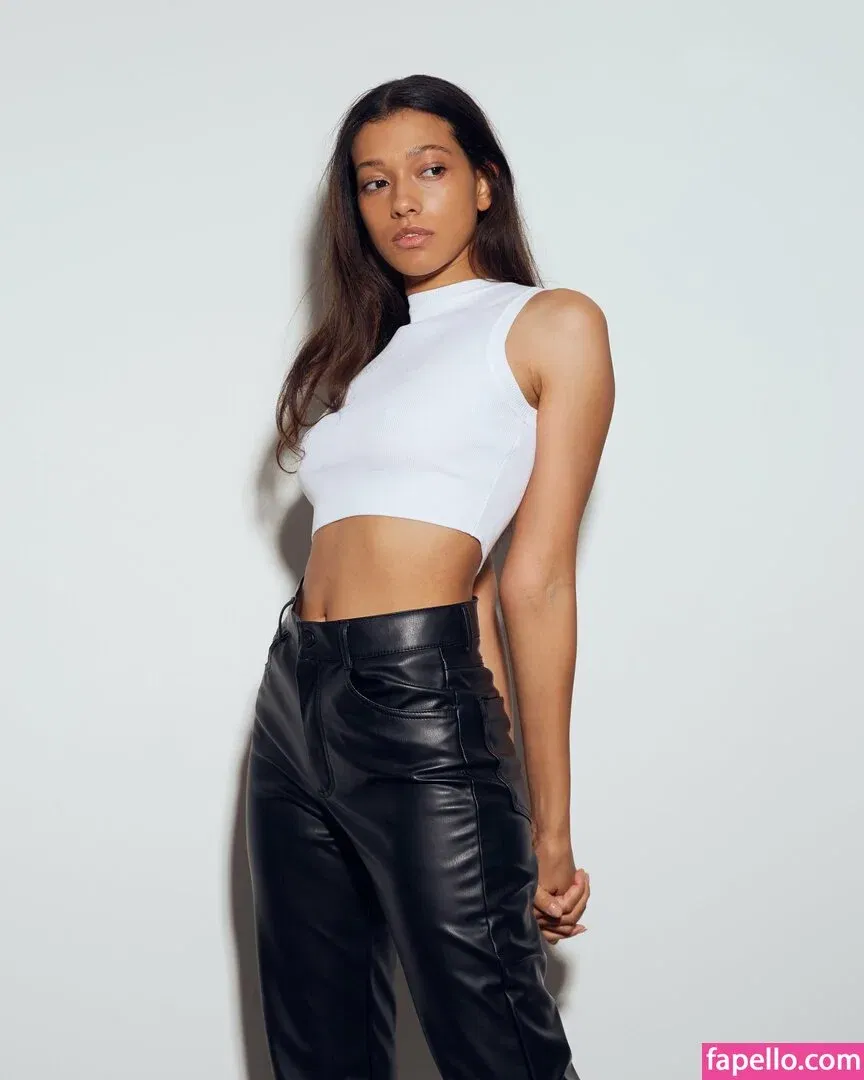 Haianny Pereira-Carvalho Onlyfans Photo Gallery 