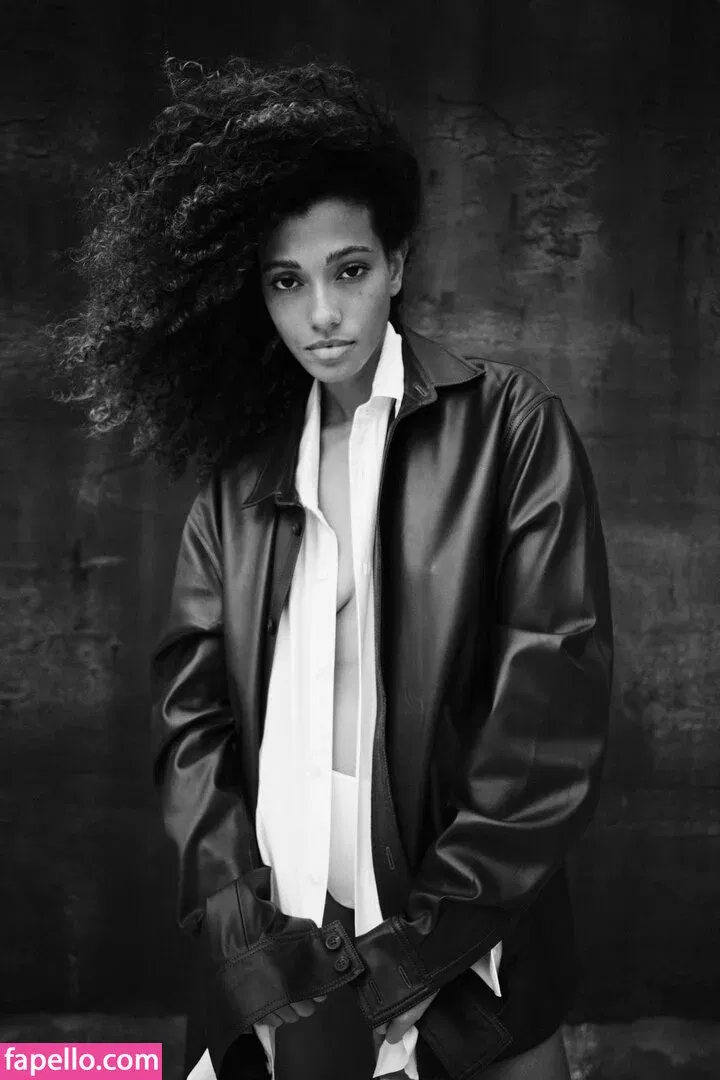 Haianny Pereira-Carvalho Onlyfans Photo Gallery 