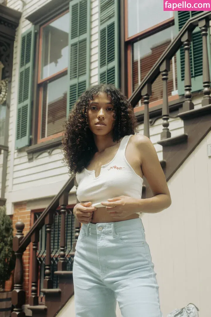 Haianny Pereira-Carvalho Onlyfans Photo Gallery 