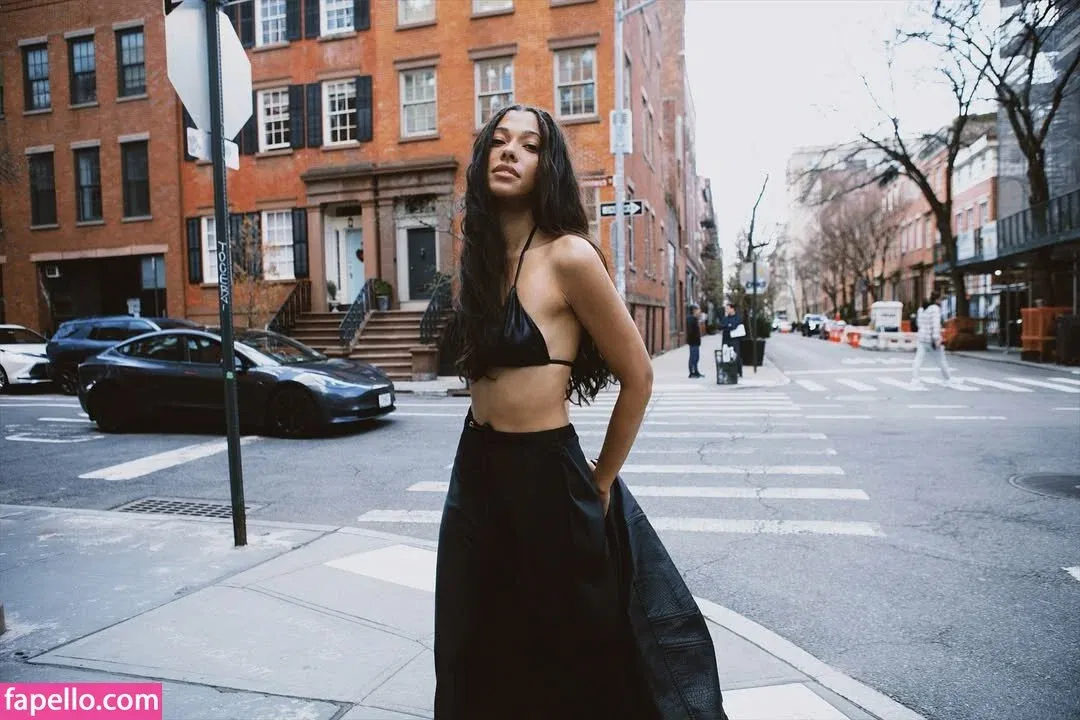 Haianny Pereira-Carvalho Onlyfans Photo Gallery 