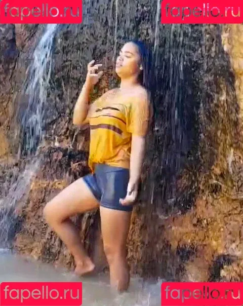 Sandrielly Lima Onlyfans Photo Gallery 
