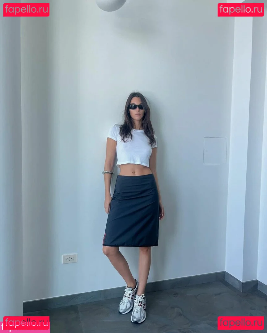 Vittoria Ceretti Onlyfans Photo Gallery 