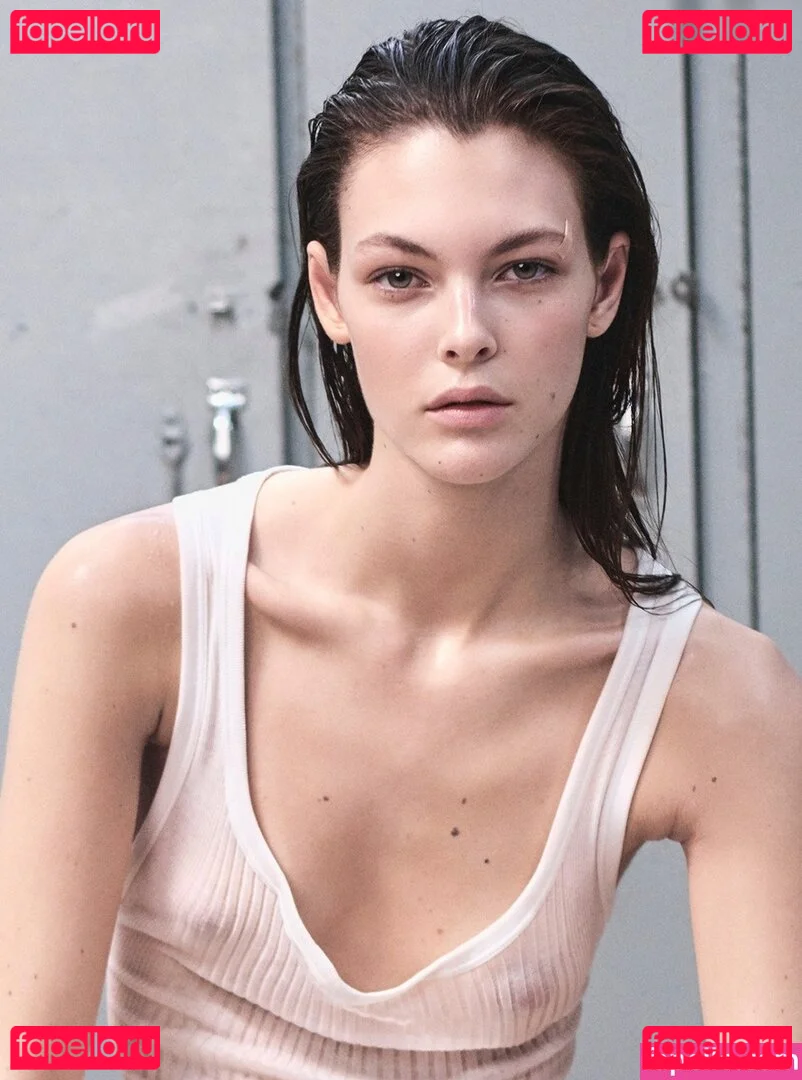 Vittoria Ceretti Onlyfans Photo Gallery 