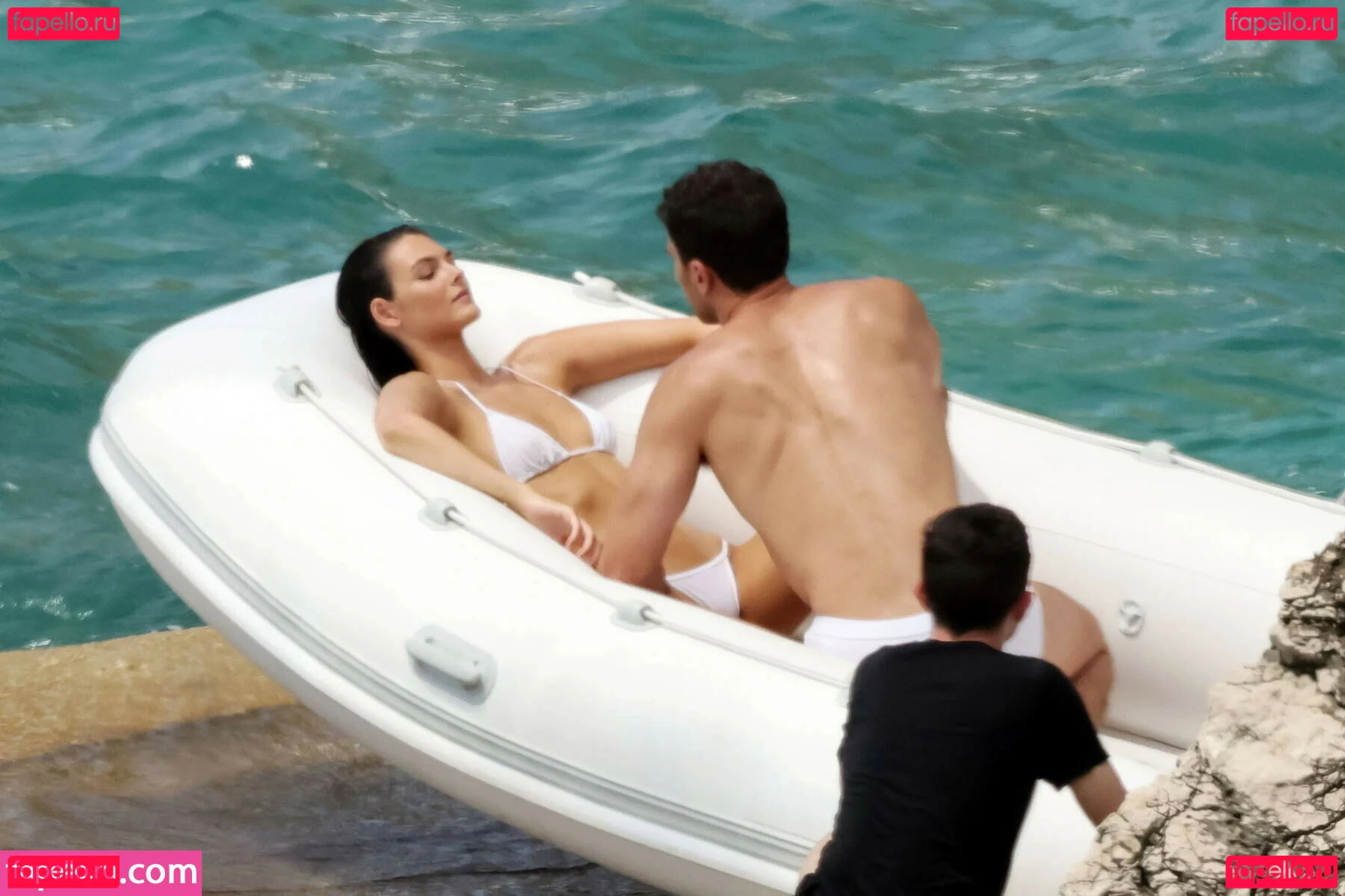 Vittoria Ceretti Onlyfans Photo Gallery 