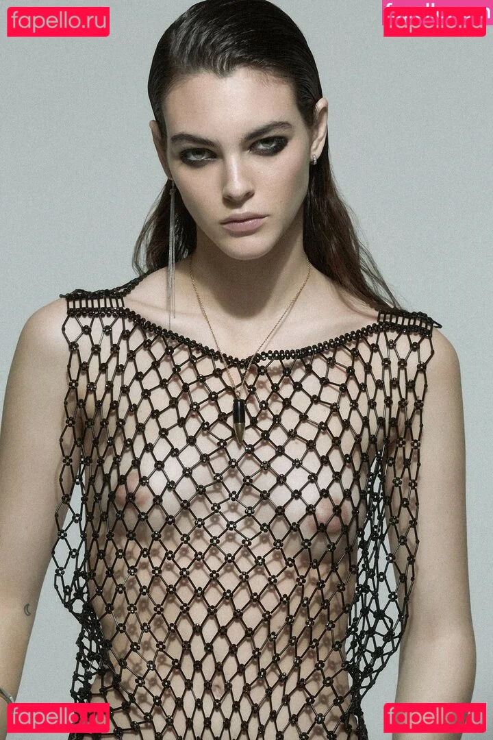 Vittoria Ceretti Onlyfans Photo Gallery 