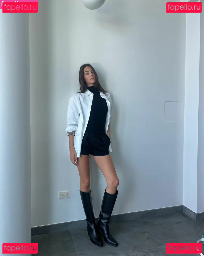 Vittoria Ceretti Onlyfans Photo Gallery 