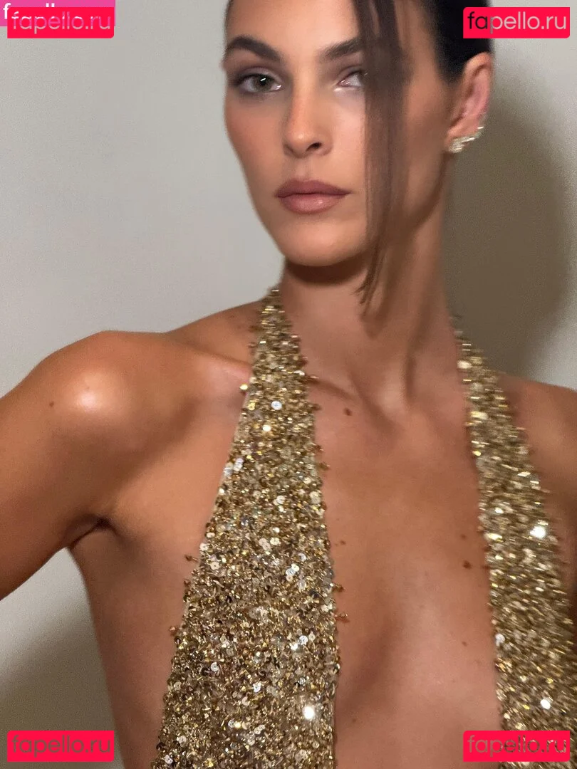 Vittoria Ceretti Onlyfans Photo Gallery 